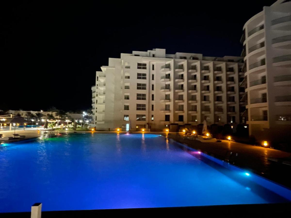 داخل كمباوند Apartment